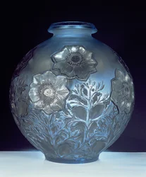 Anemones Vase, 1913